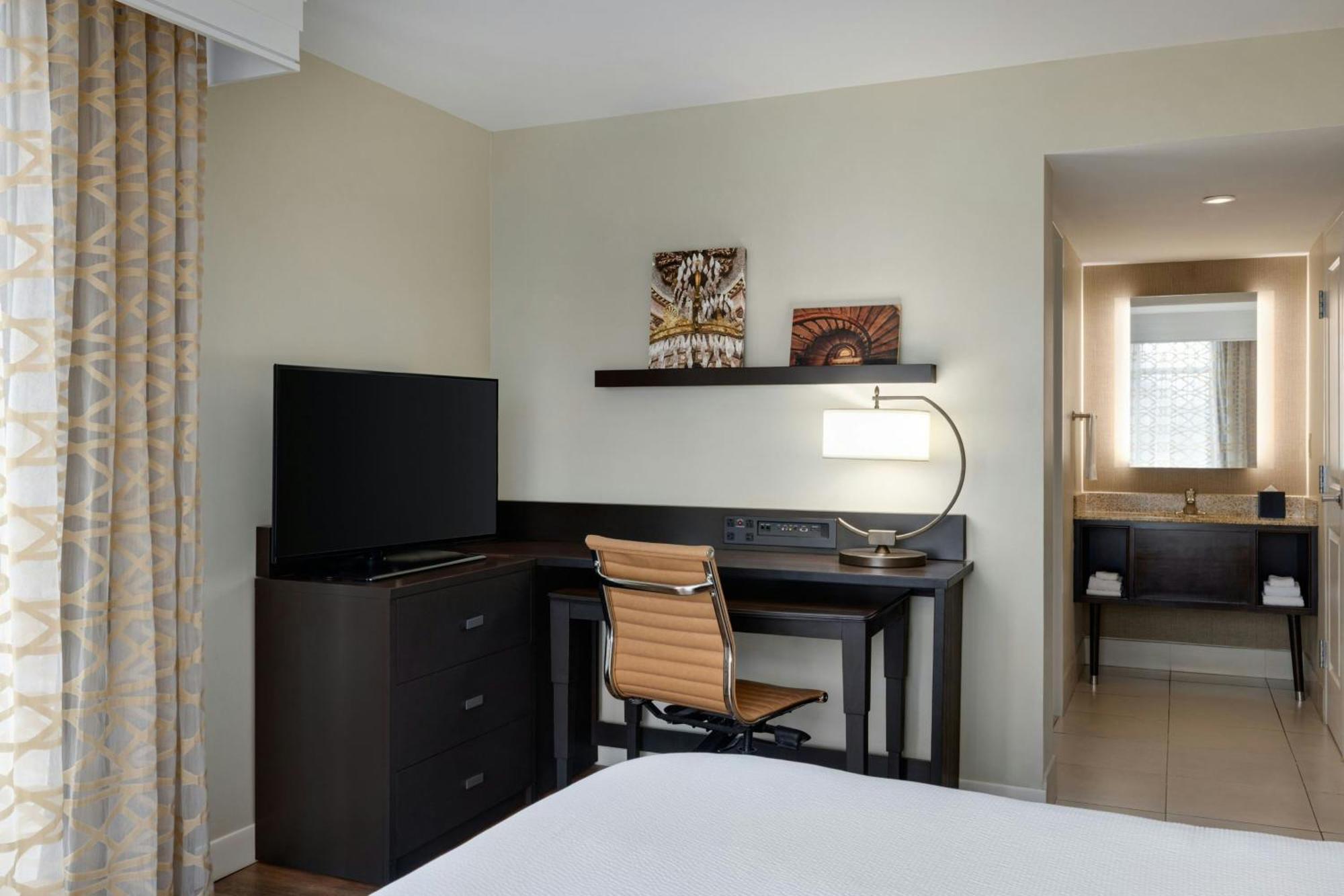 Courtyard By Marriott Charleston Historic District Hotel Buitenkant foto