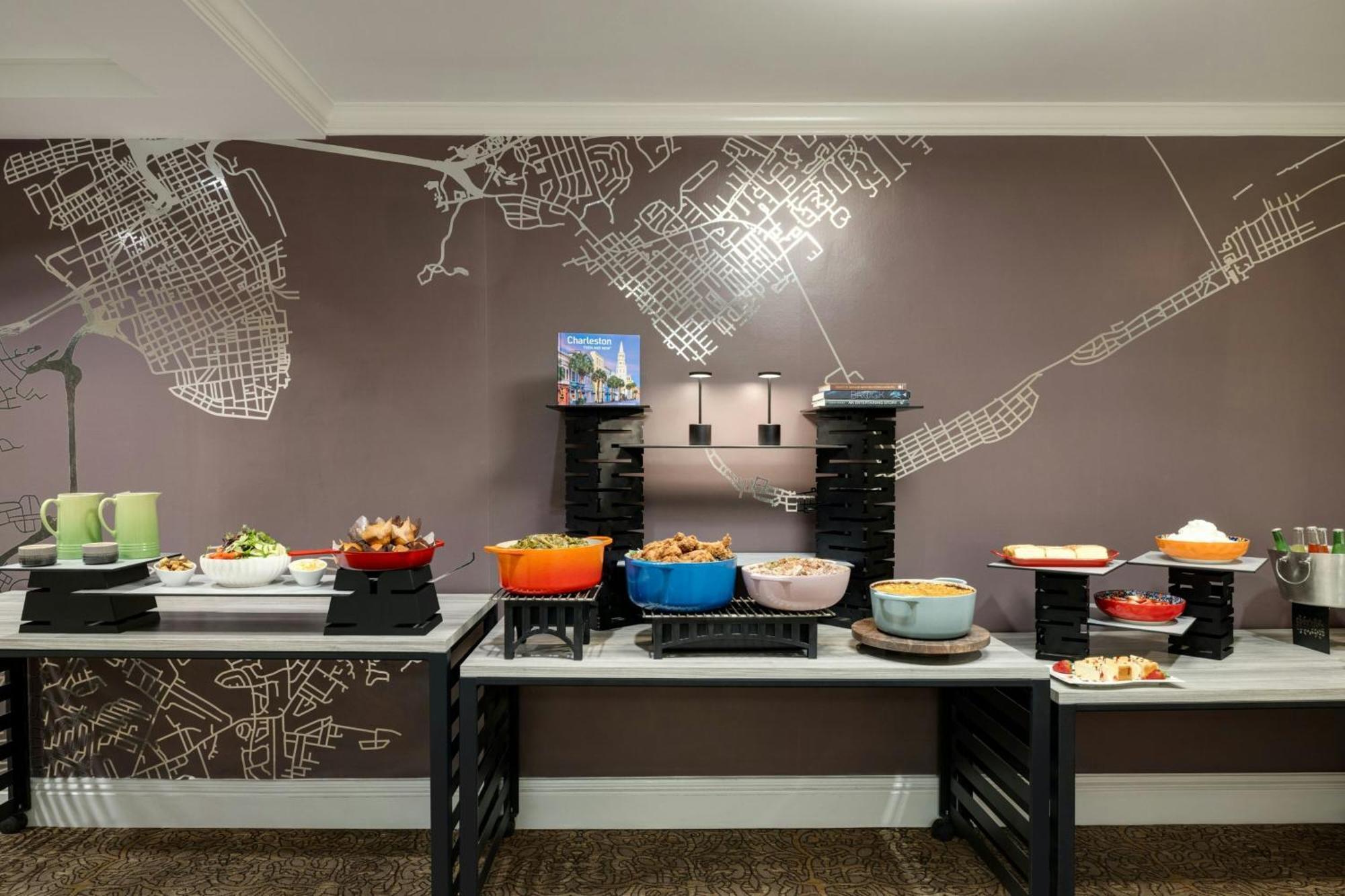 Courtyard By Marriott Charleston Historic District Hotel Buitenkant foto