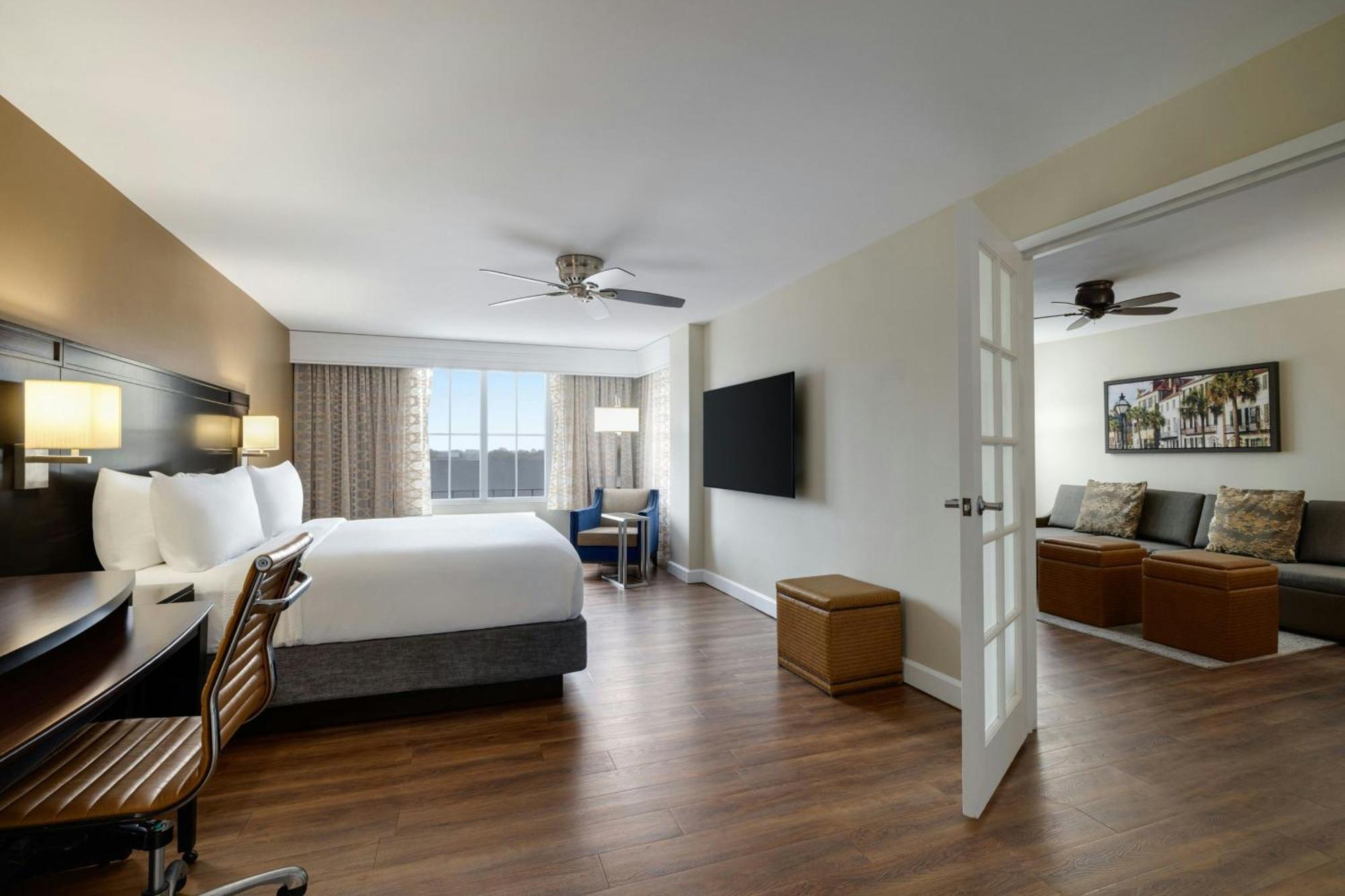 Courtyard By Marriott Charleston Historic District Hotel Buitenkant foto