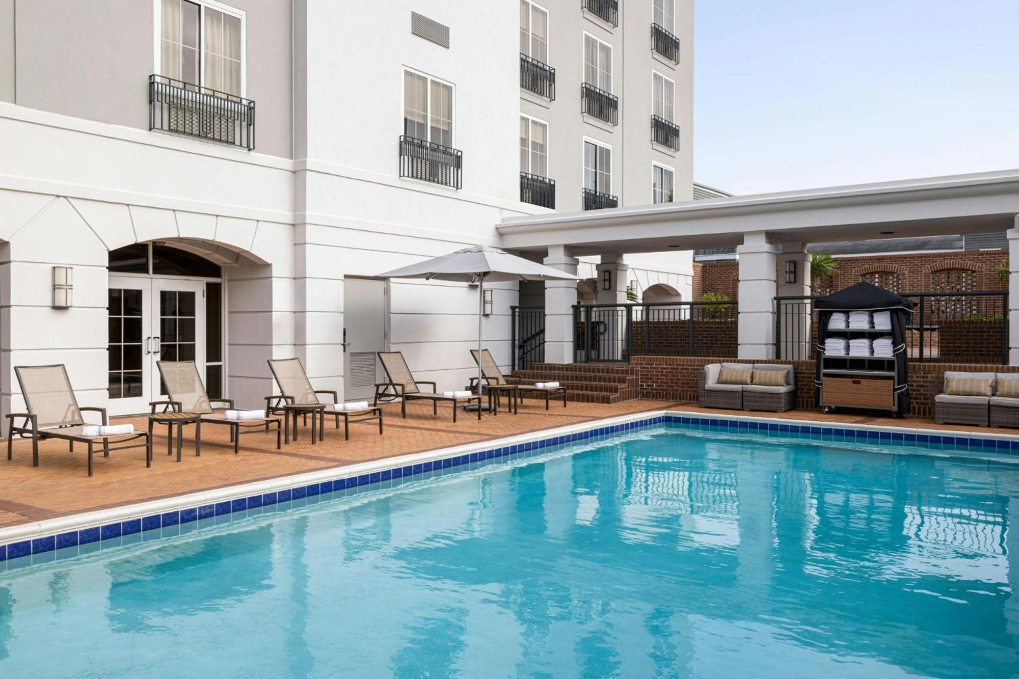 Courtyard By Marriott Charleston Historic District Hotel Buitenkant foto