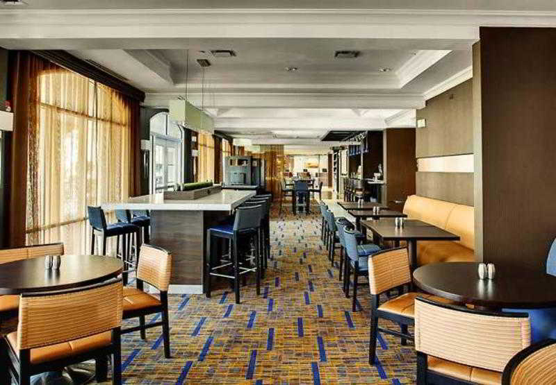 Courtyard By Marriott Charleston Historic District Hotel Buitenkant foto